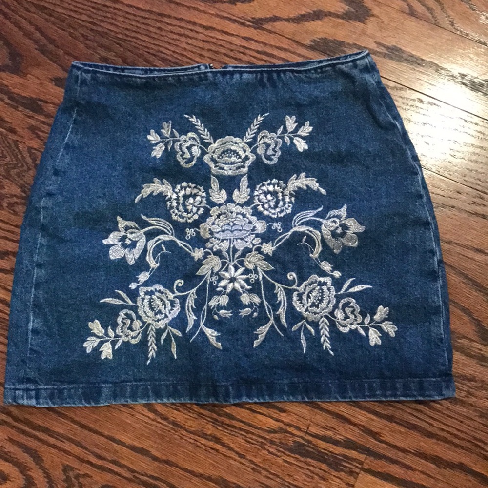 Top Shop denim skirt